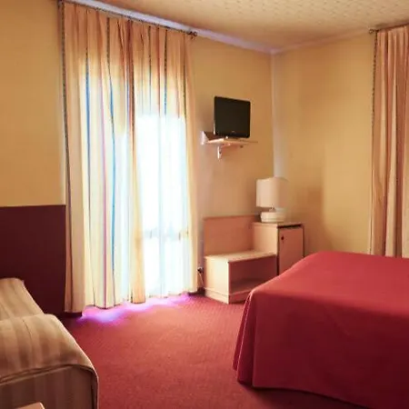 Atlantic Hotel 4*