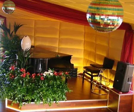 大西洋酒店 4* 阿罗纳